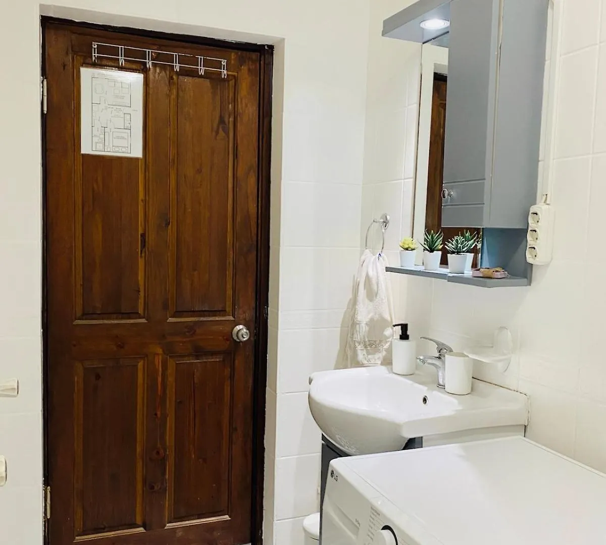 Stylish & Comfort Apartment In Ortakoey Istanboel 0*,  Turkije